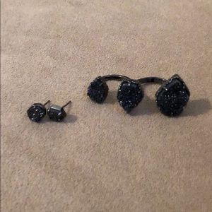 Kendra Scott floating ring and earrings to match